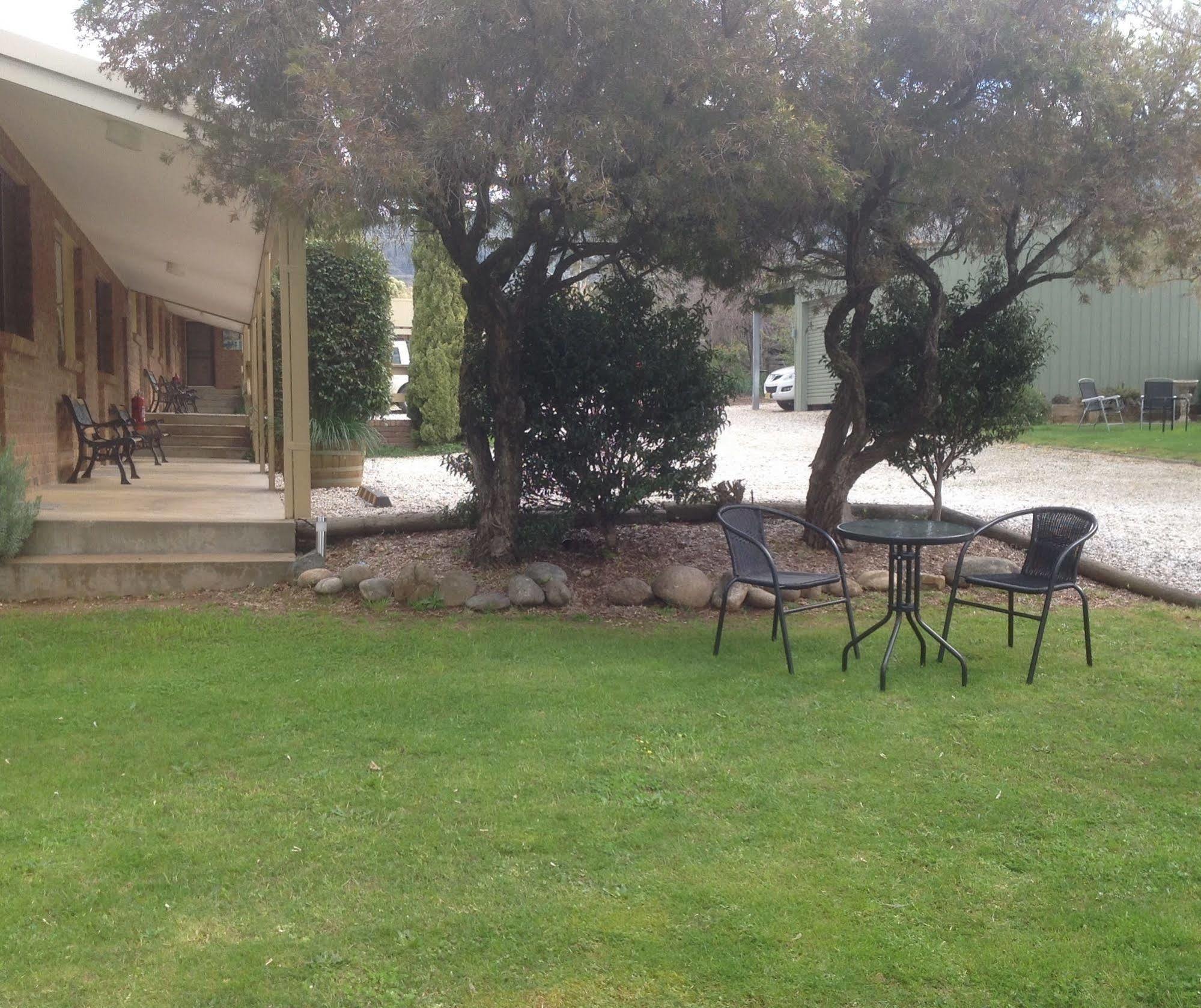 Bogong Moth Motel Mount Beauty Dış mekan fotoğraf
